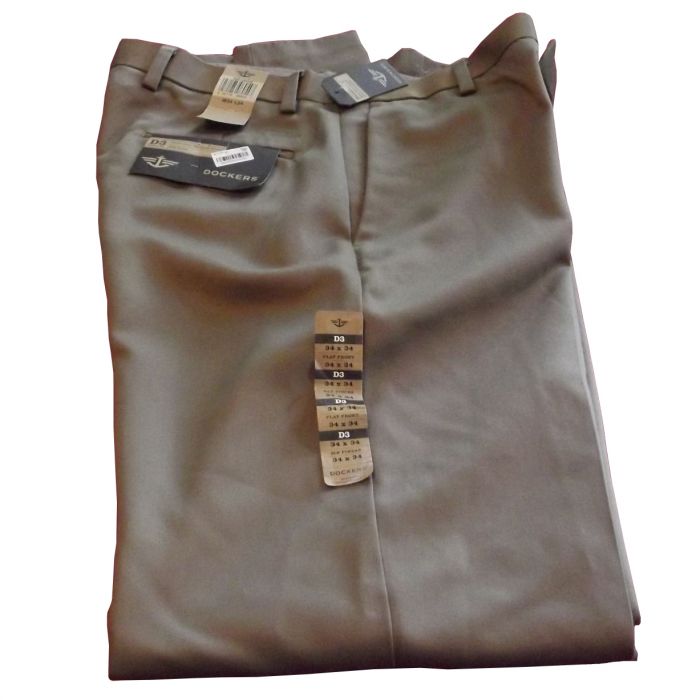 Men's Signature Khaki Classic Fit Casual Pants